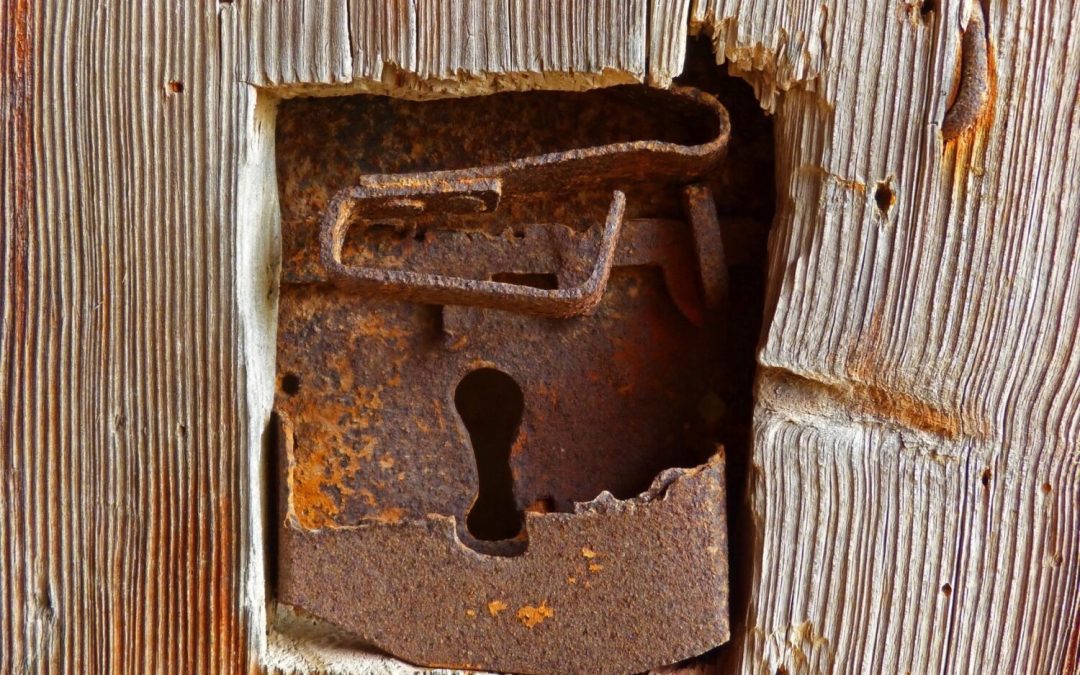 Common Door and Lock Problems | Key Not Turning